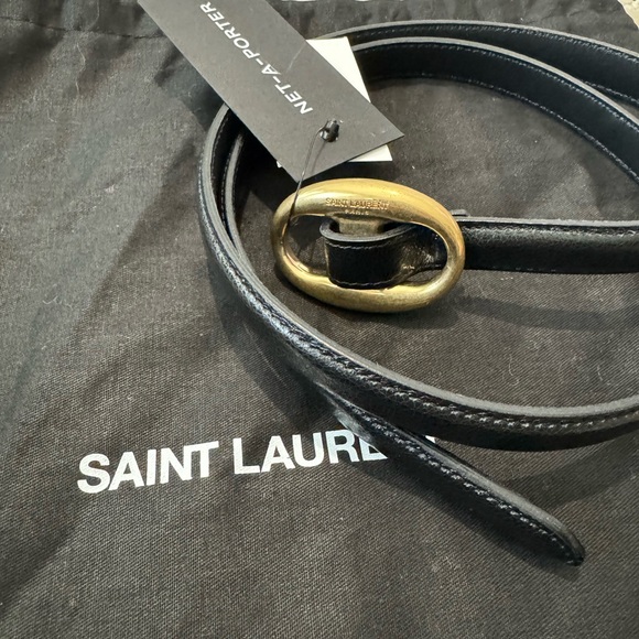 YSL OVAL BUCKLE THIN BELT IN SMOOTH LEATHER - Brand new, never worn, authentic. - Picture 2 of 5